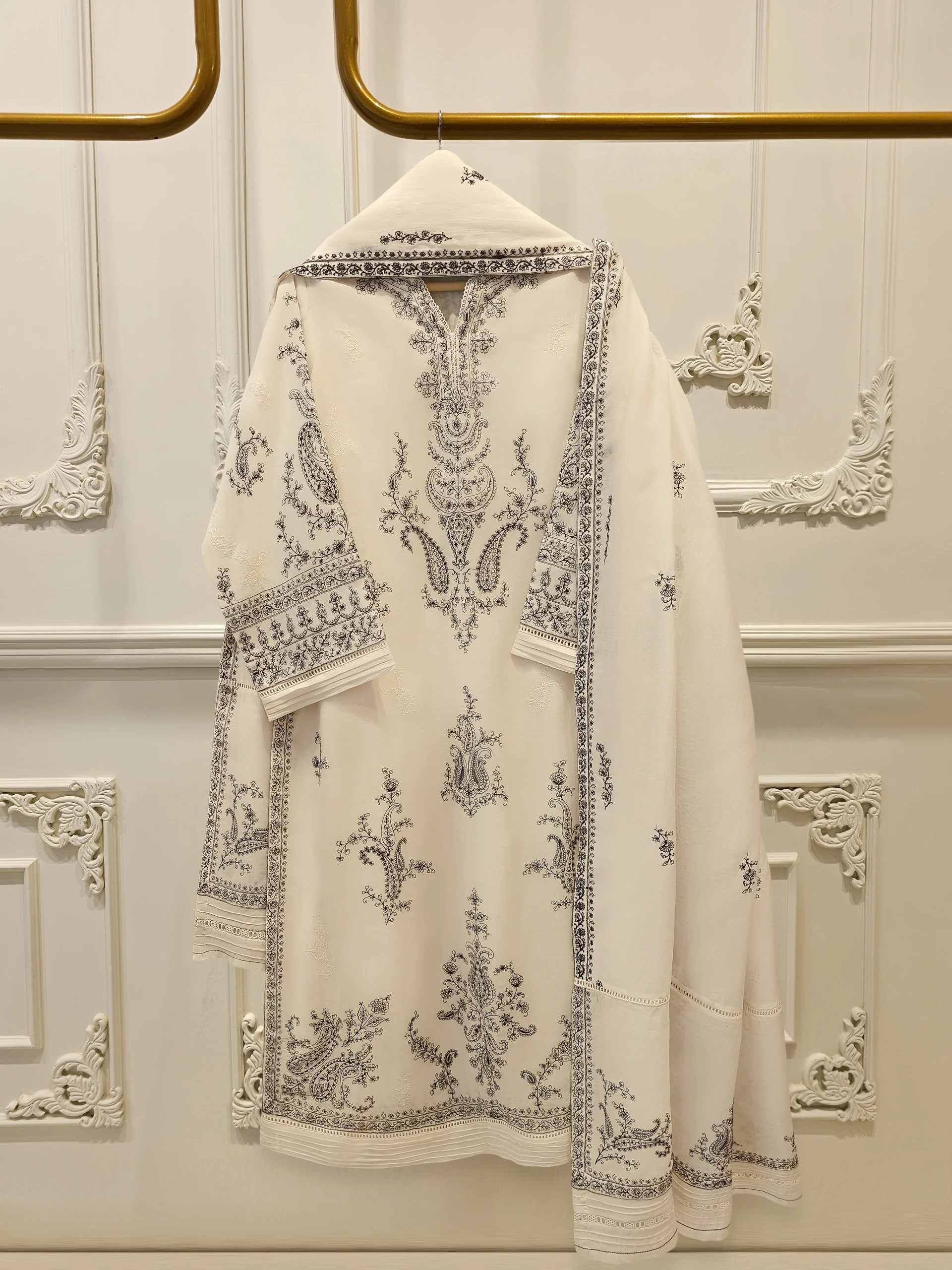 2 Piece - Embroidered Kora Cotton Suit S114090