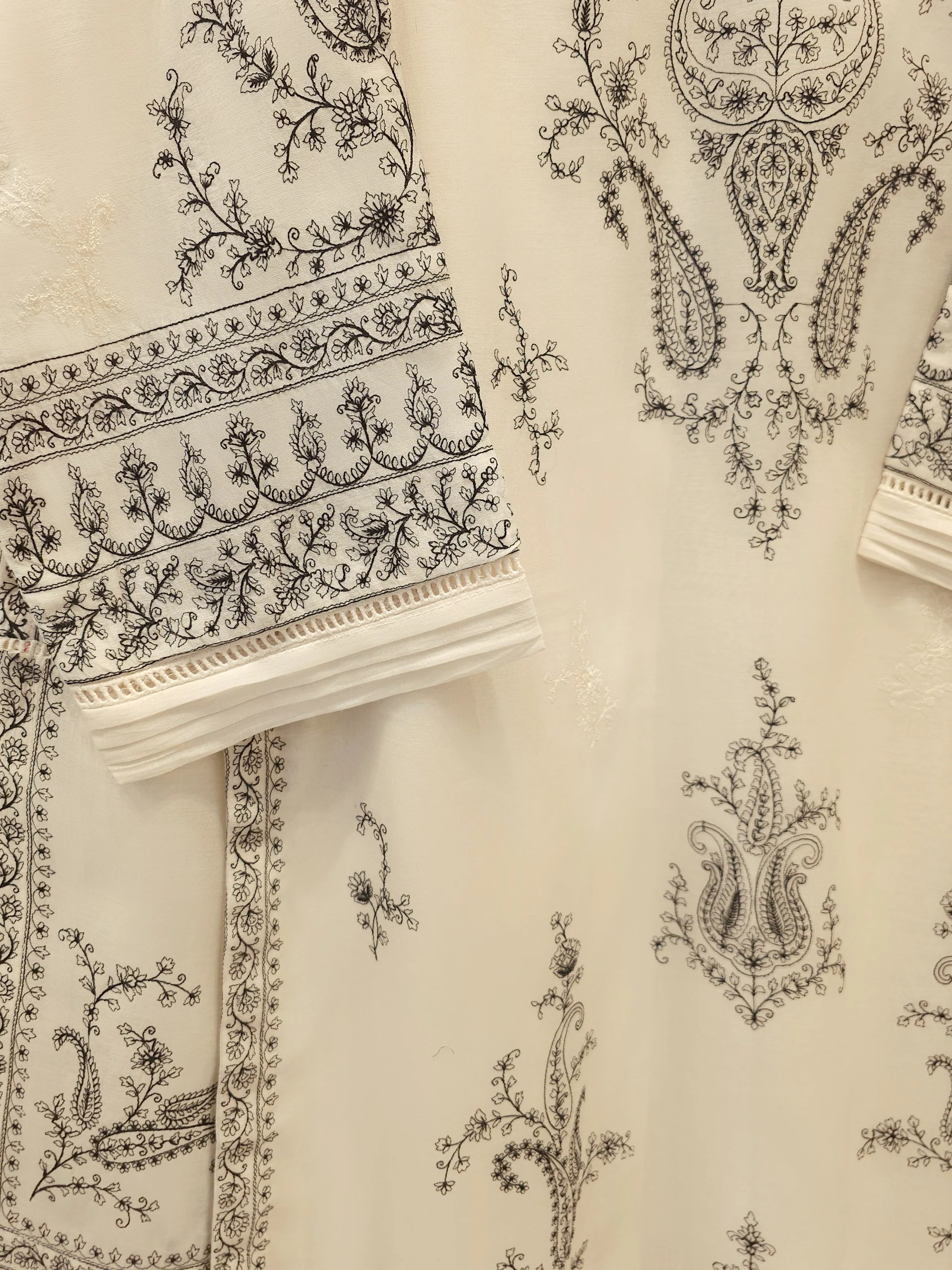 2 Piece - Embroidered Kora Cotton Suit S114090 - Image 3