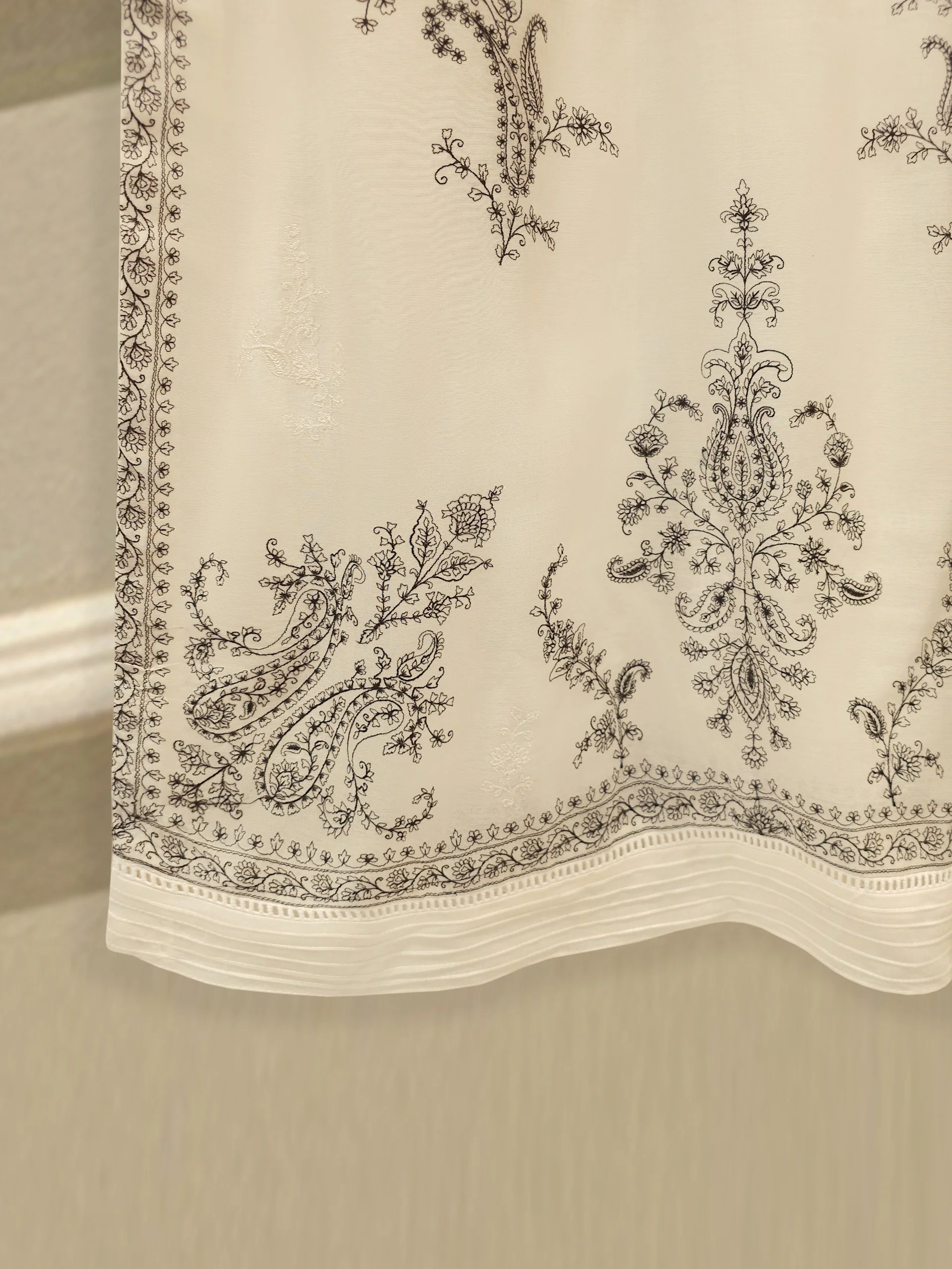 2 Piece - Embroidered Kora Cotton Suit S114090 - Image 4