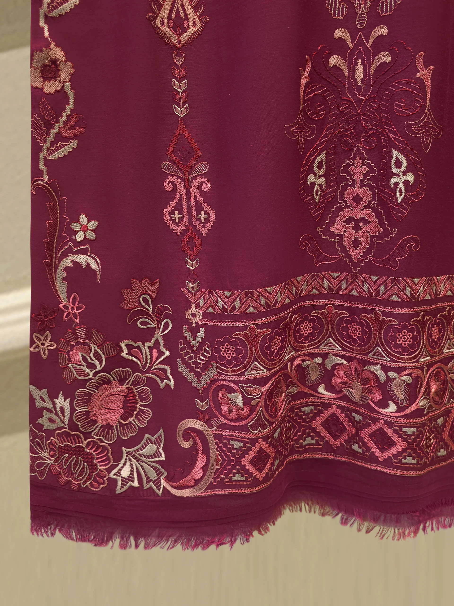 2 Piece - Embroidered Kora Cotton Suit S114173 - Image 4