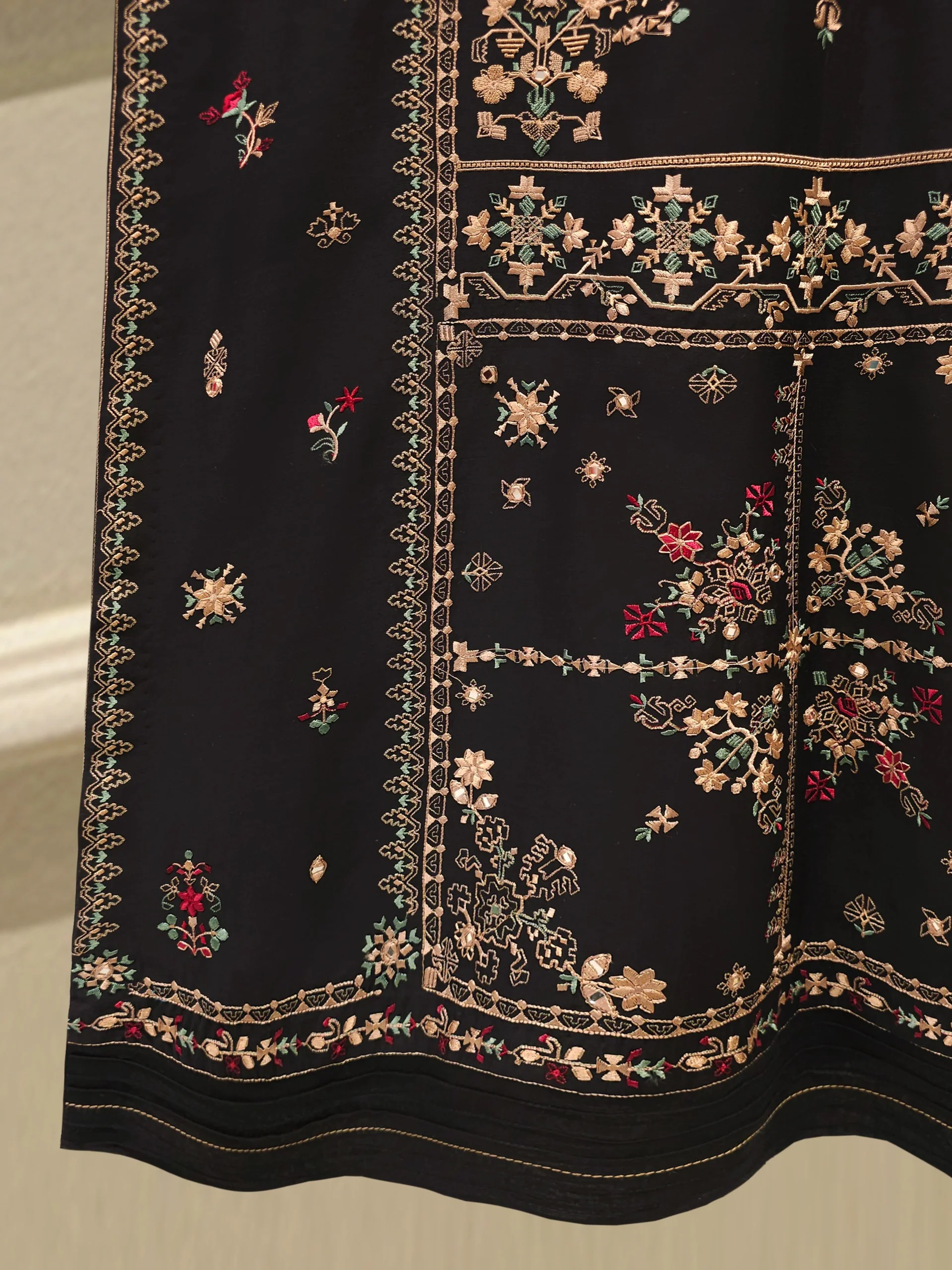 2 Piece - Embroidered Kora Cotton Suit S114247 - Image 3