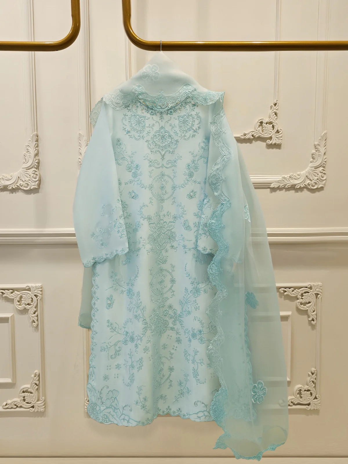 3 Piece- Pure Embroidered Sheesha Silk Suit S112012