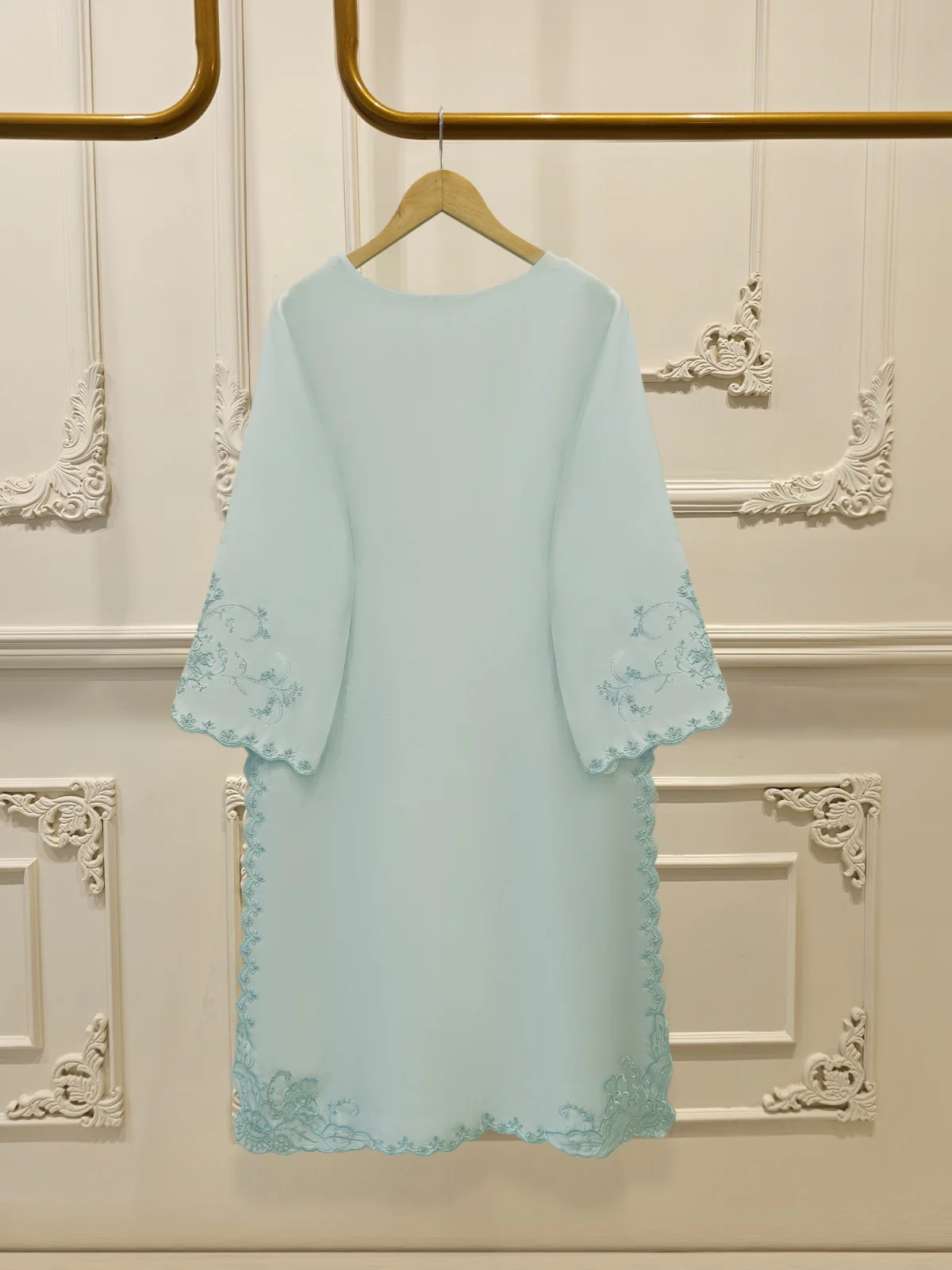 3 Piece- Pure Embroidered Sheesha Silk Suit S112012 - Image 5