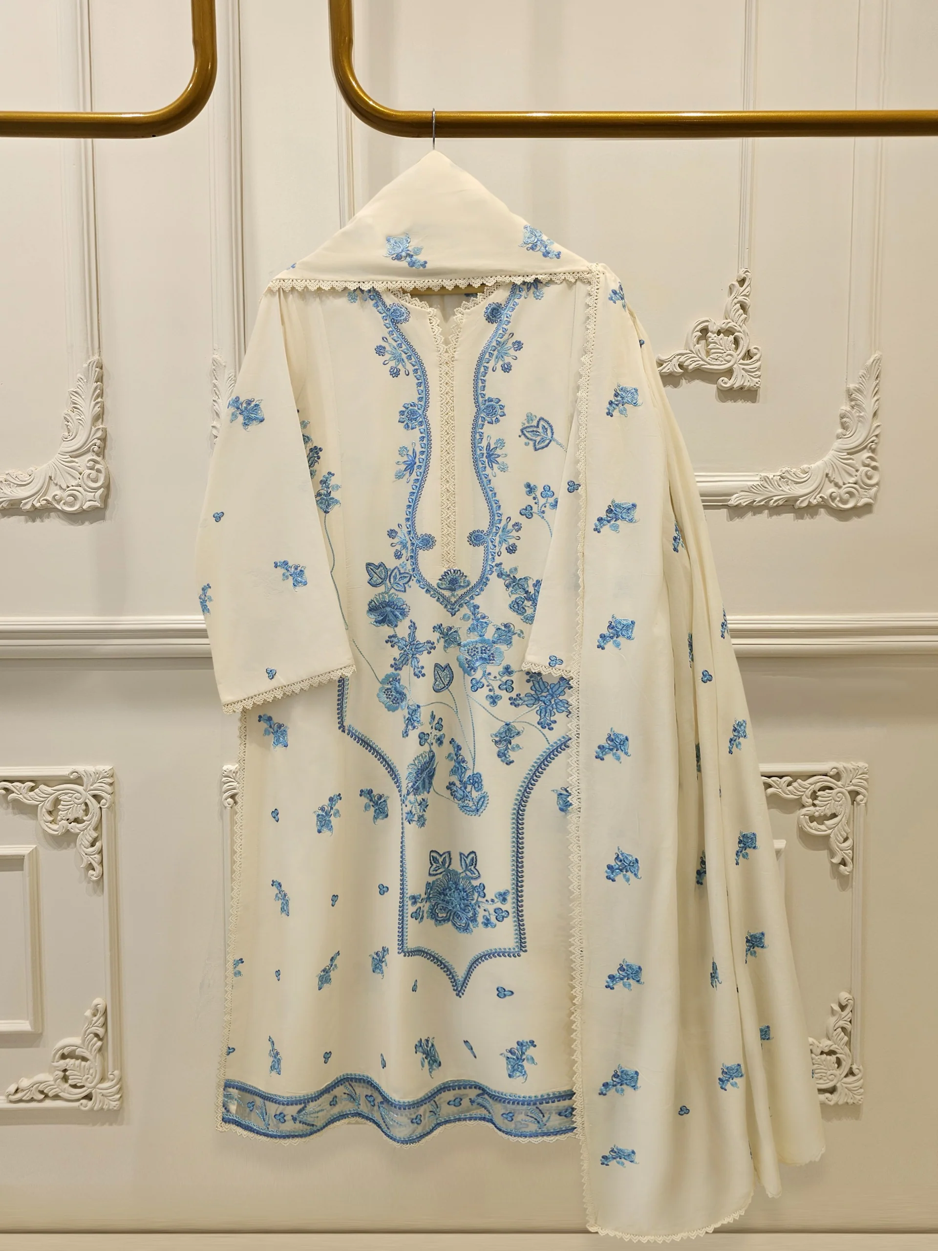 3 Piece - Embroidered Cambric Suit S114281