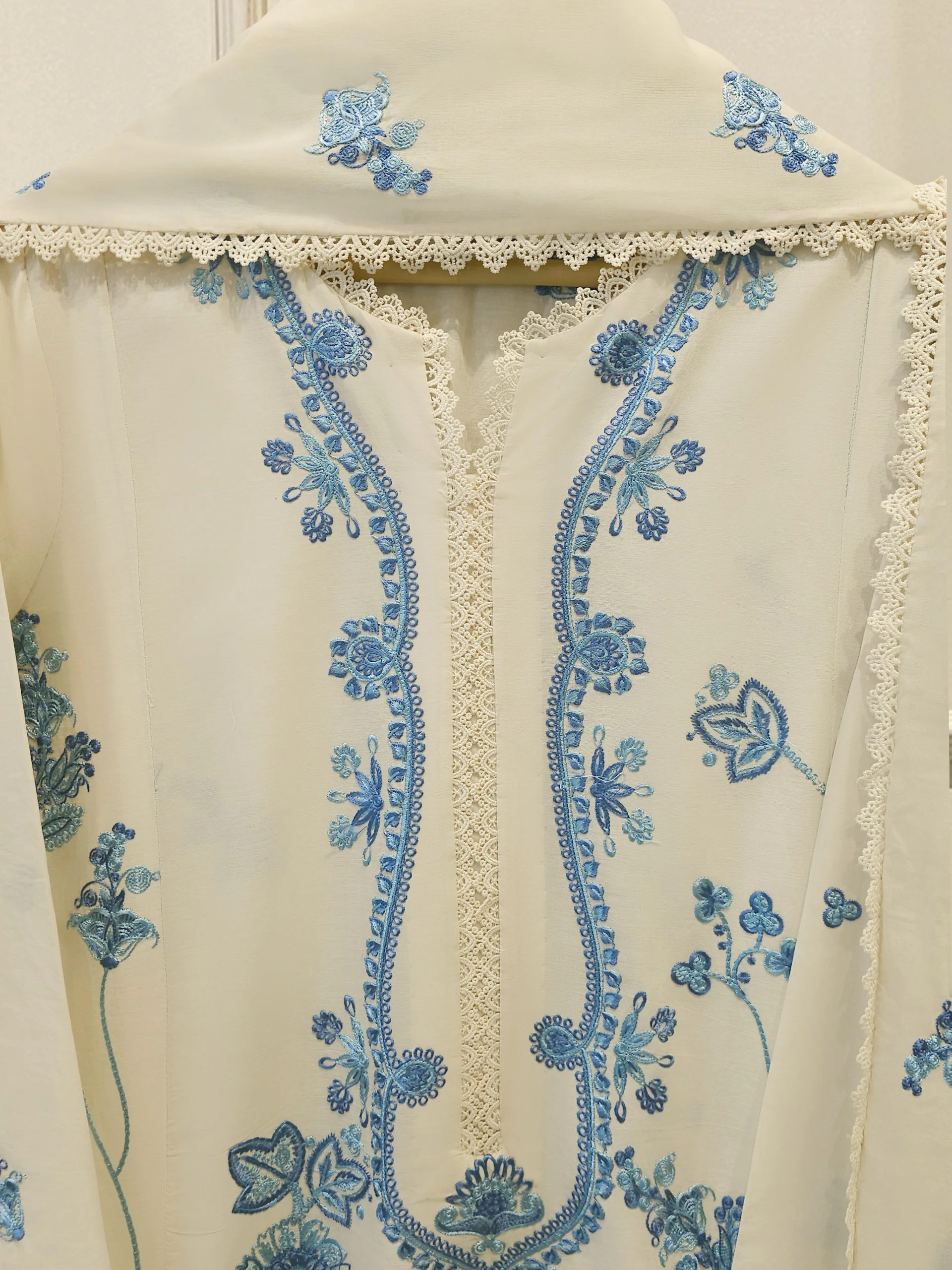 3 Piece - Embroidered Cambric Suit S114281 - Image 2