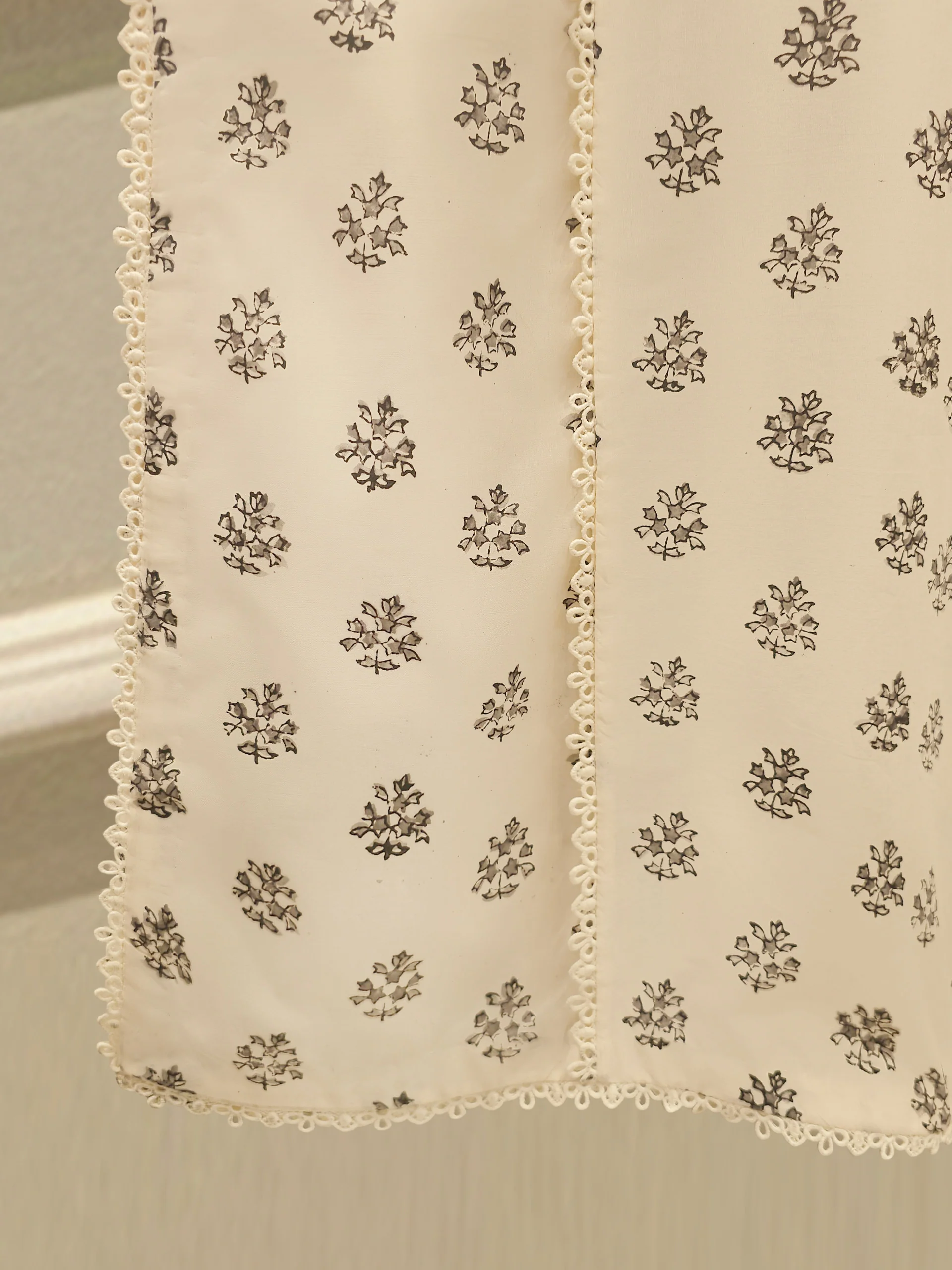 3 Piece - Hand Block Printed Kora Cotton Suit  S113596 - Image 5