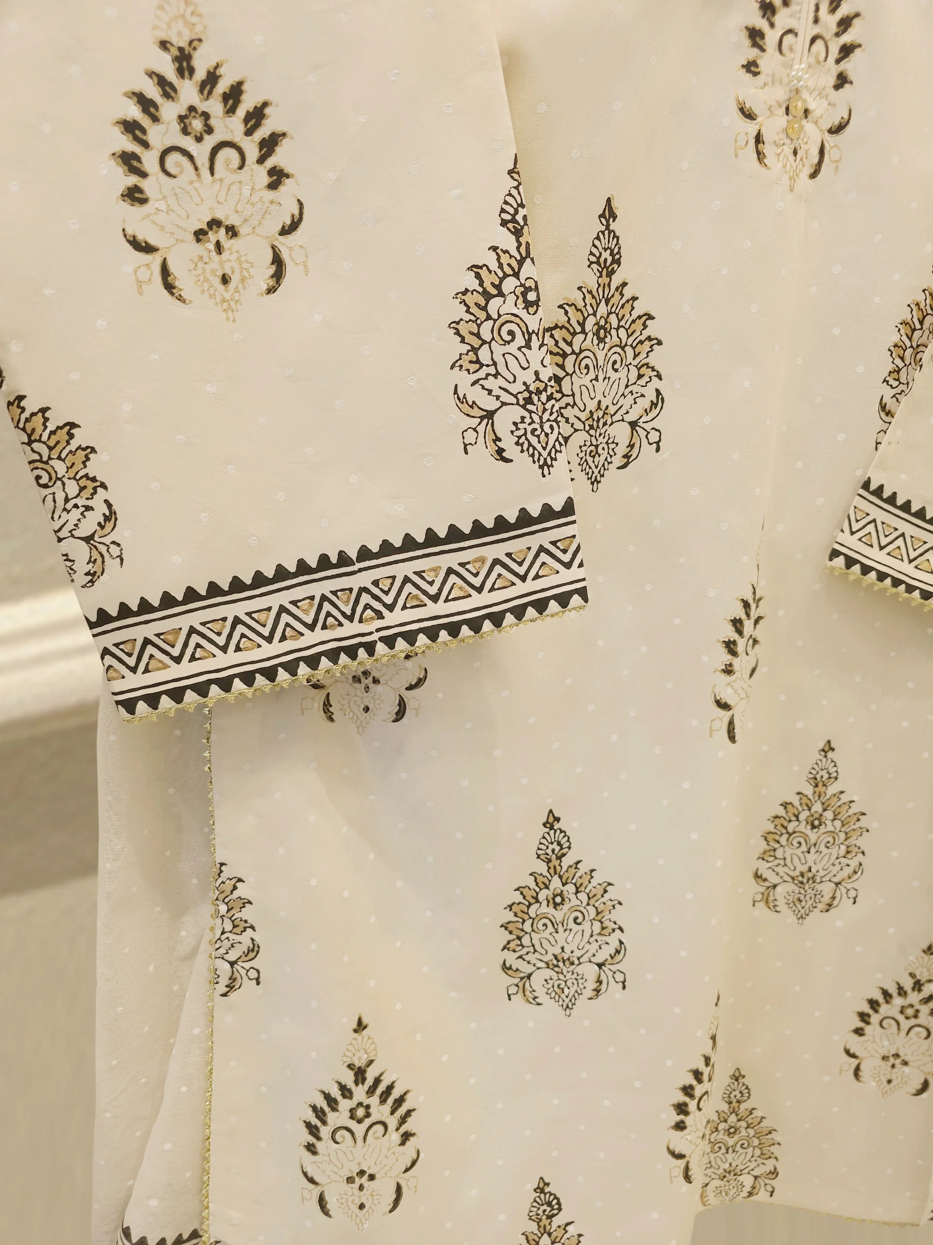 3 Piece - Hand Block Printed Kora Cotton Suit S114102 - Image 4