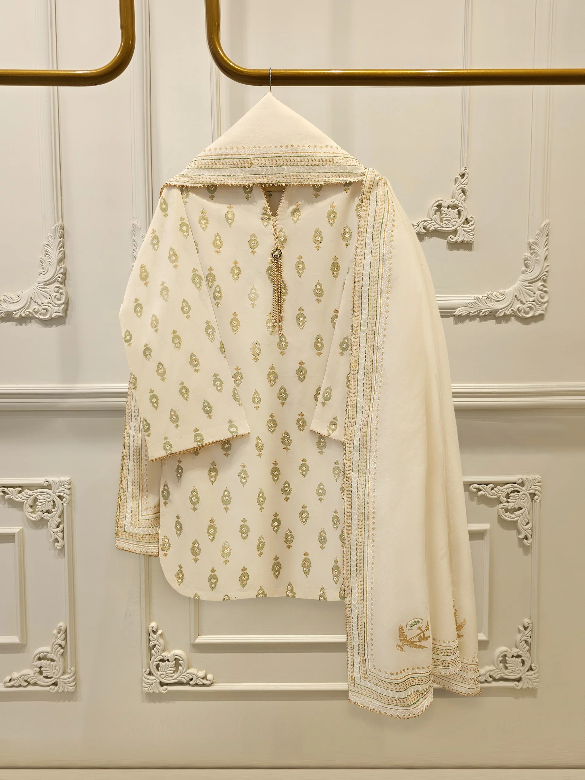 3 Piece - Hand Block Printed Kora Cotton Suit S114195