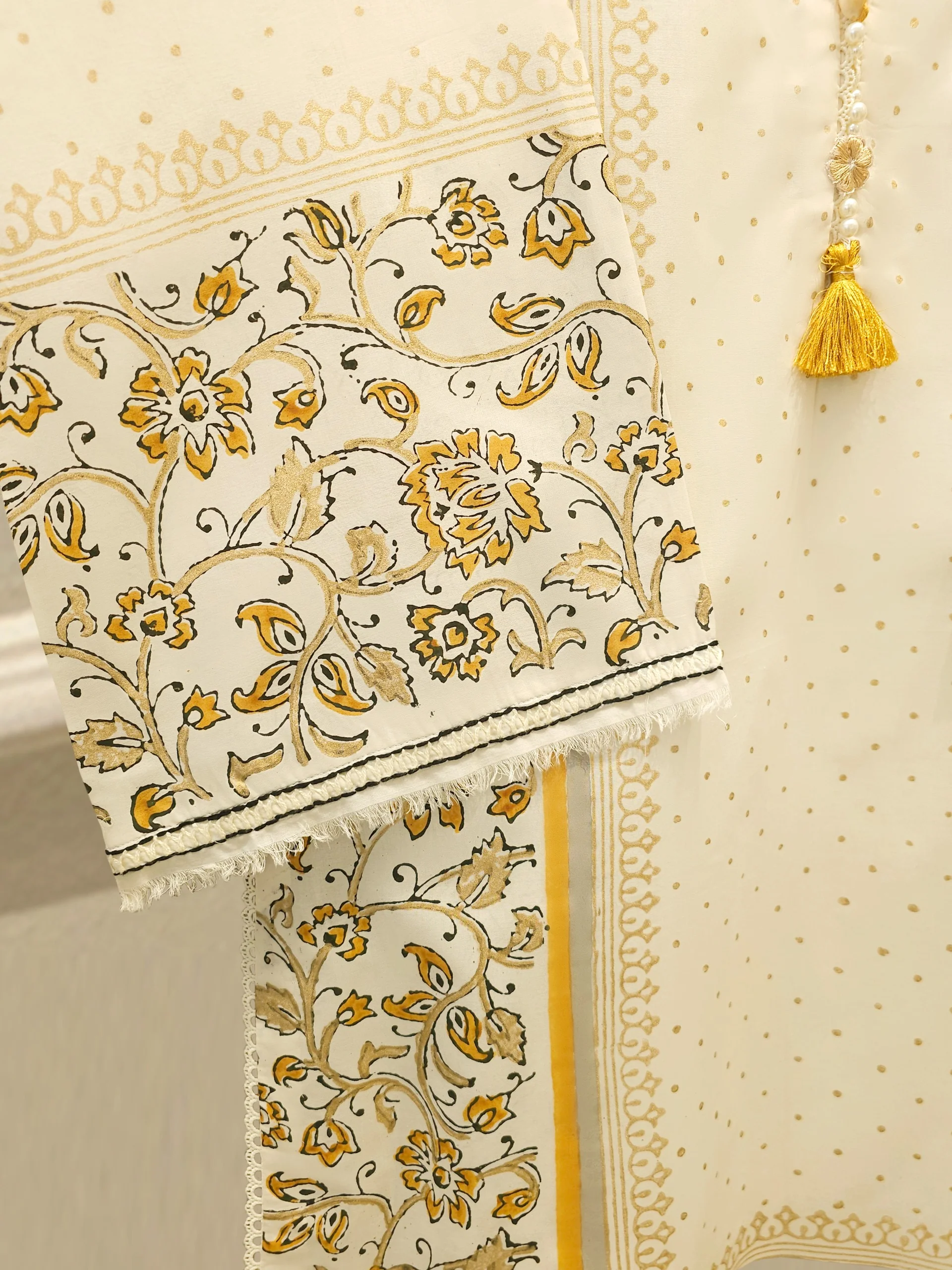 3 Piece - Hand Block Printed Kora Cotton Suit S114196 - Image 3