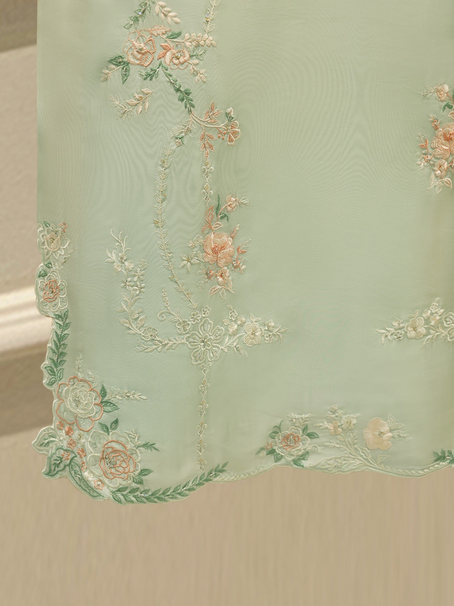 3 Piece- Pure Sheesha Silk Embroidered Suit S113491 - Image 4