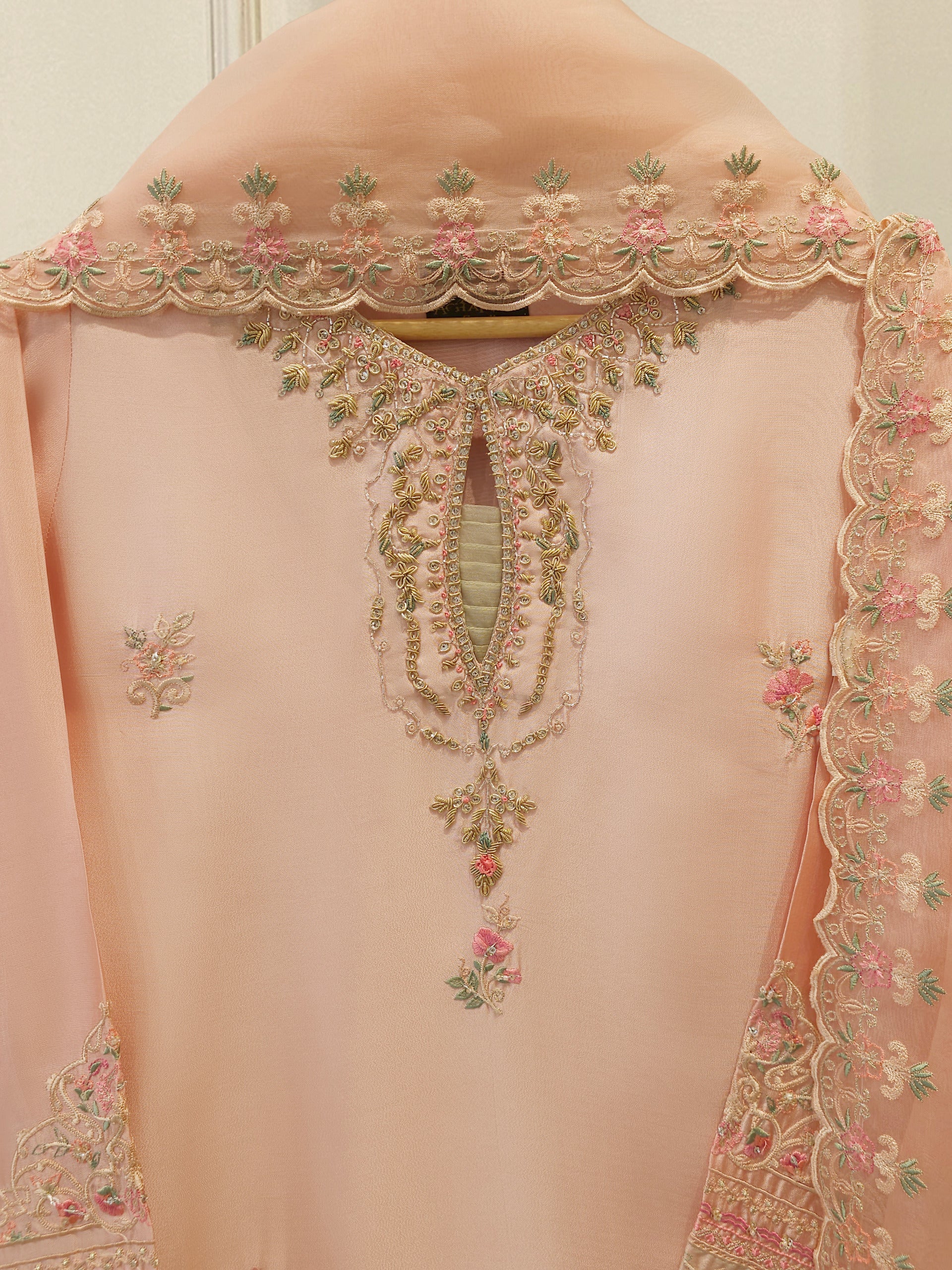 3 Piece- Pure Sheesha Silk Embroidered Suit S113518 - Image 2