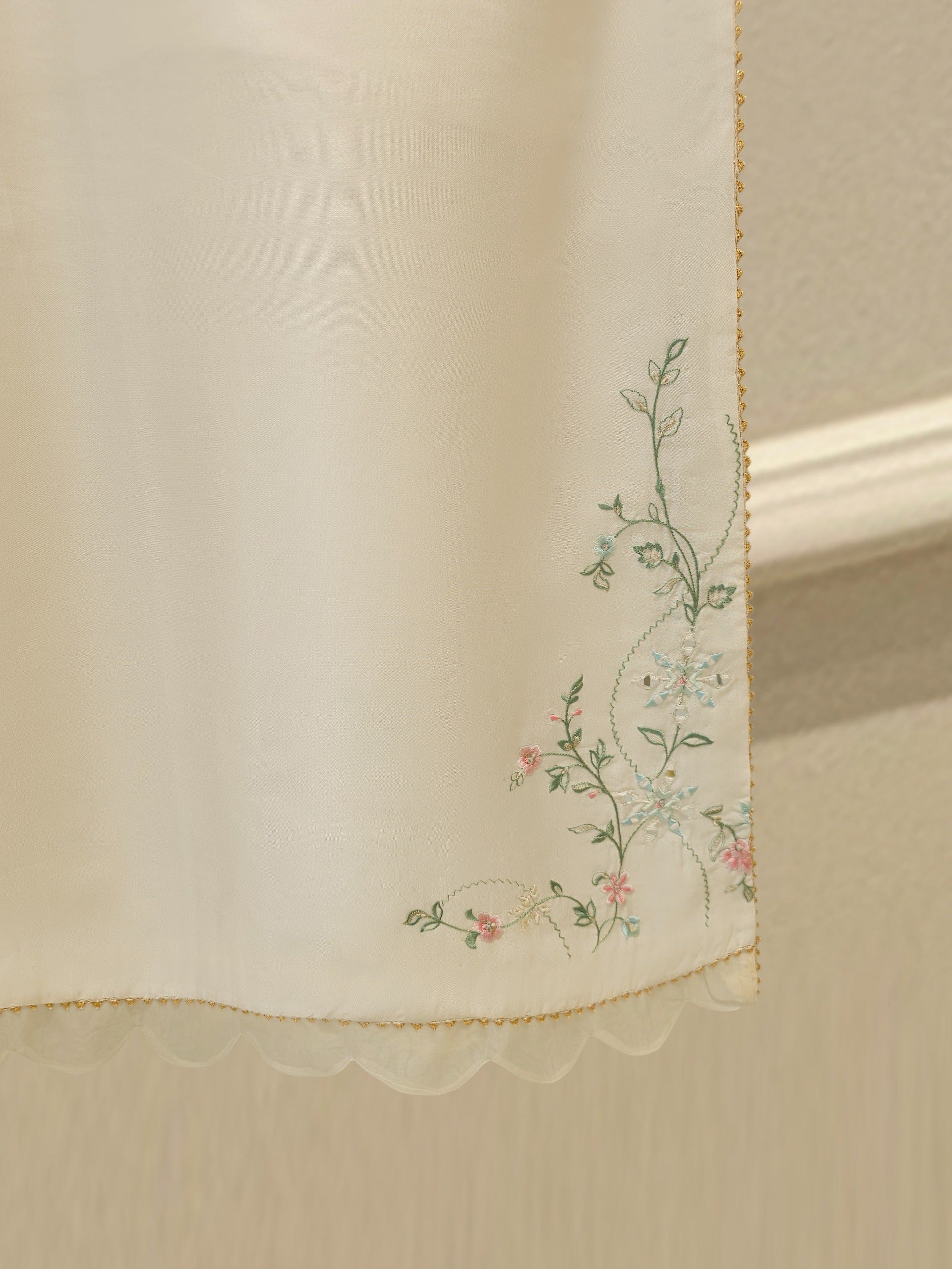 3 Piece- Pure Sheesha Silk Embroidered Suit S113718 - Image 6