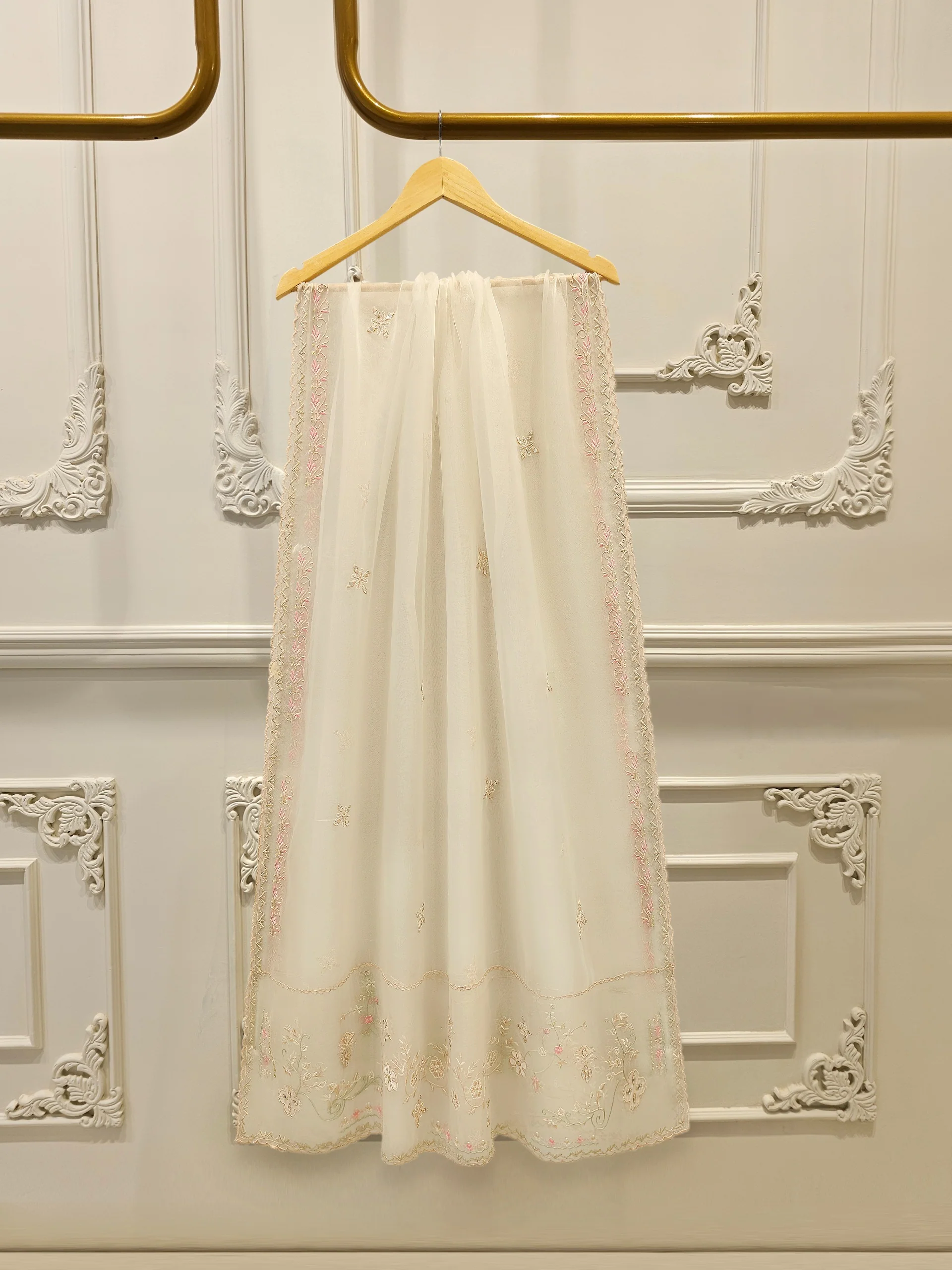 3 Piece- Pure Sheesha Silk Embroidered Suit S114251 - Image 3