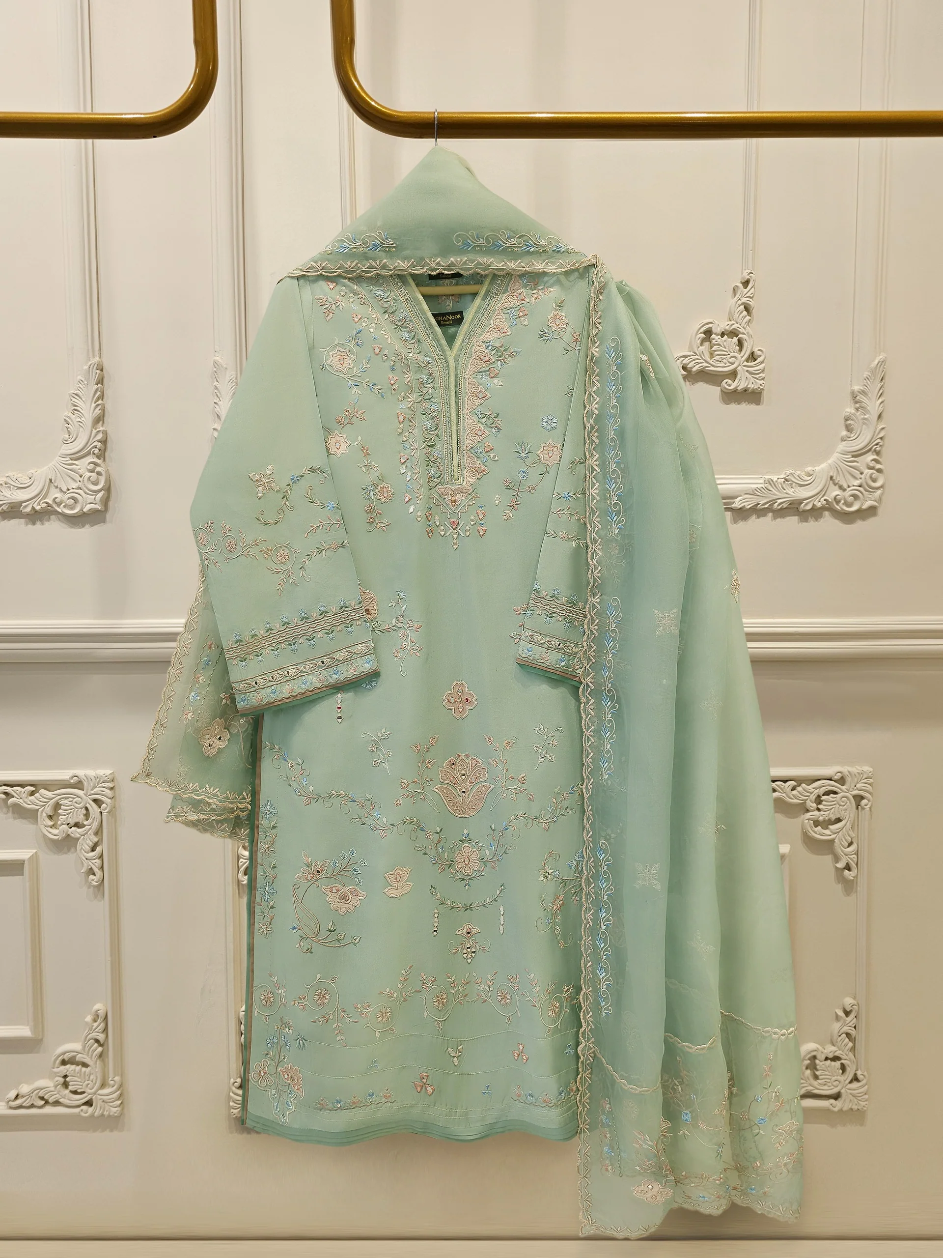 3 Piece- Pure Sheesha Silk Embroidered Suit S114321