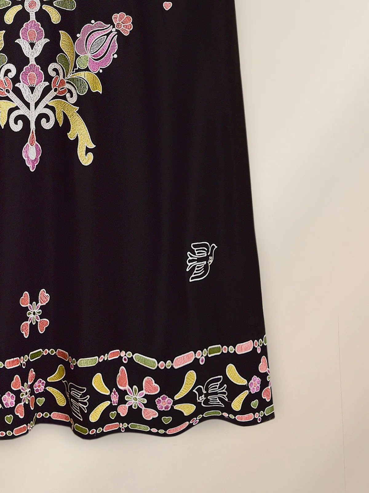 Look 122 - Image 4