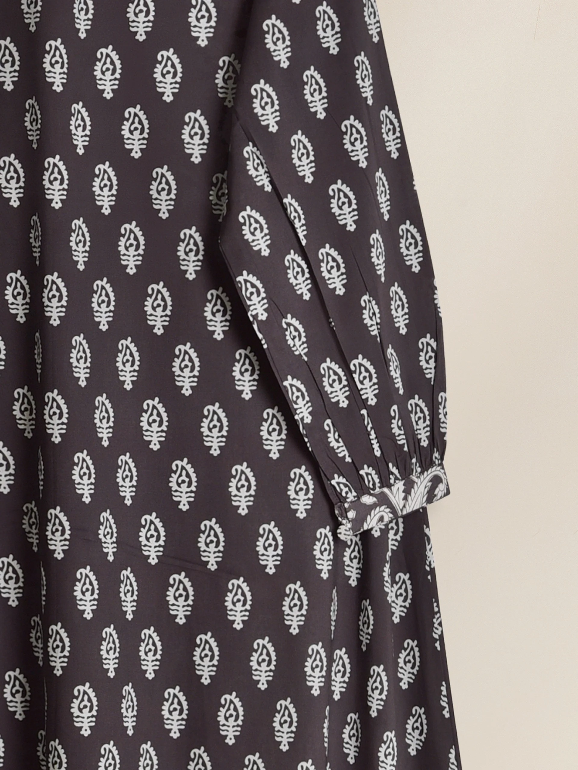 Look 63 - Image 3