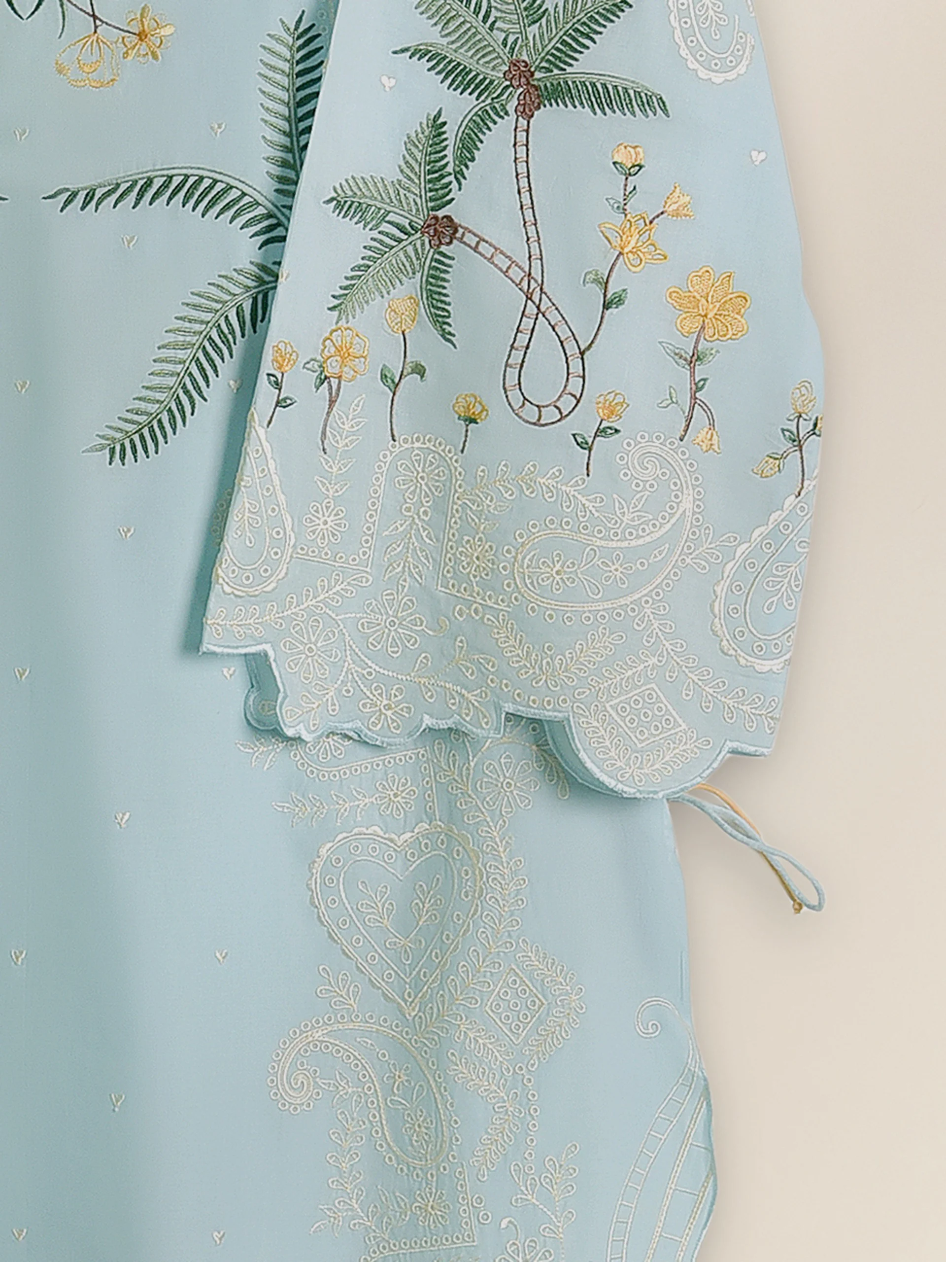 Look 89 - Image 3