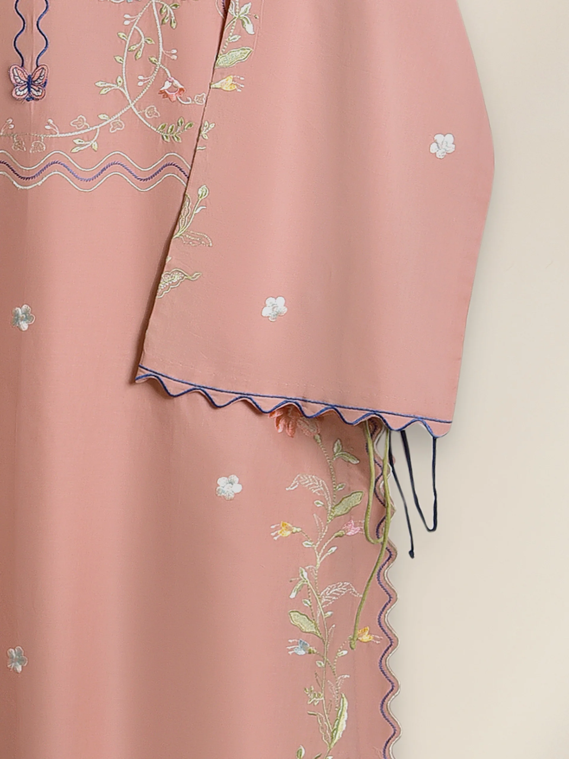 Look 93 - Image 3