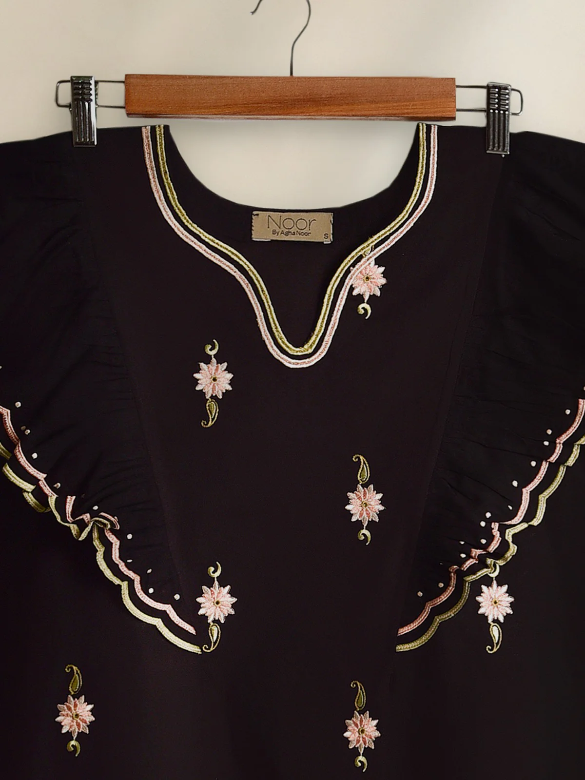 Look 99 - Image 5